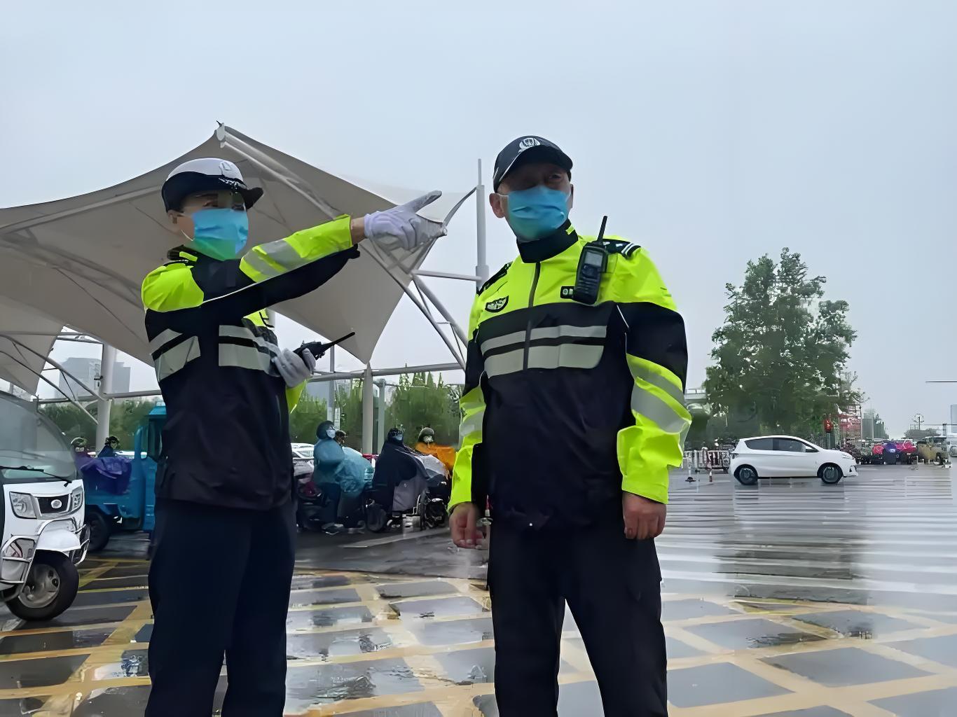 如何选择反光衣定制生产厂家：一份全面指南