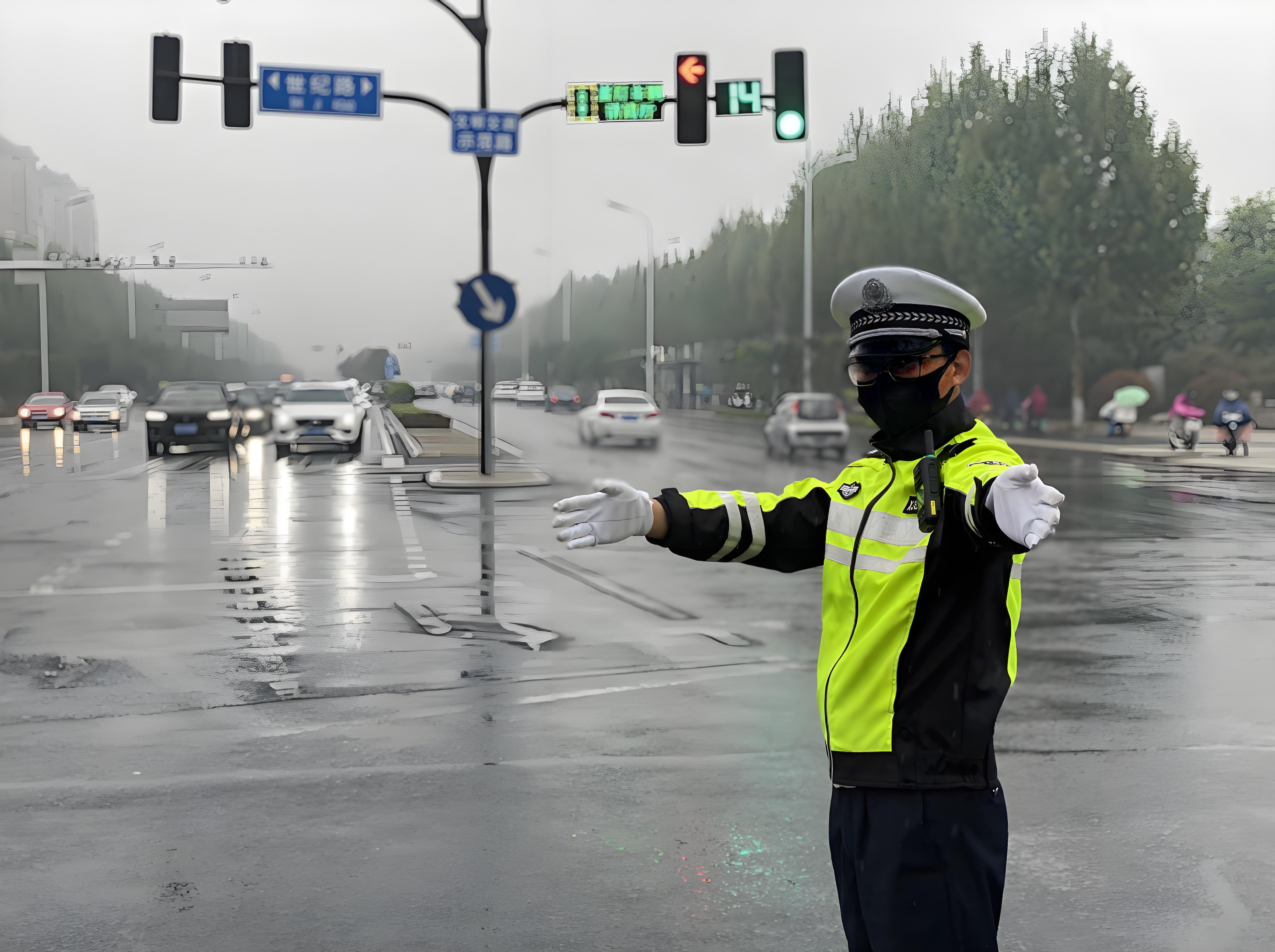 荧光黄的生命线：解读交警春秋执勤服的双重使命